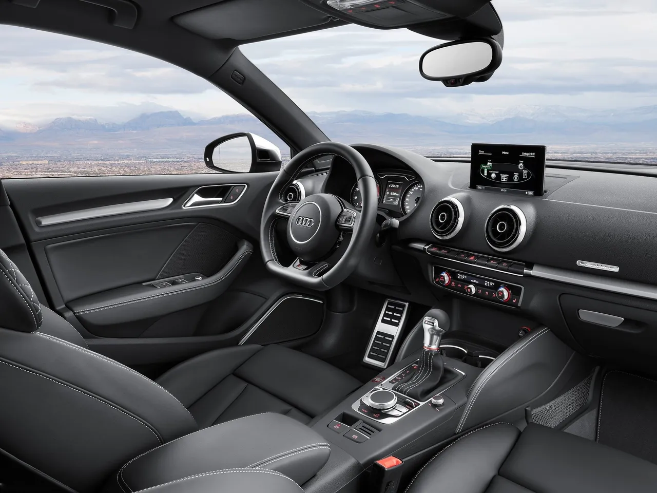 Audi S3 Sedan (2015) – interiér