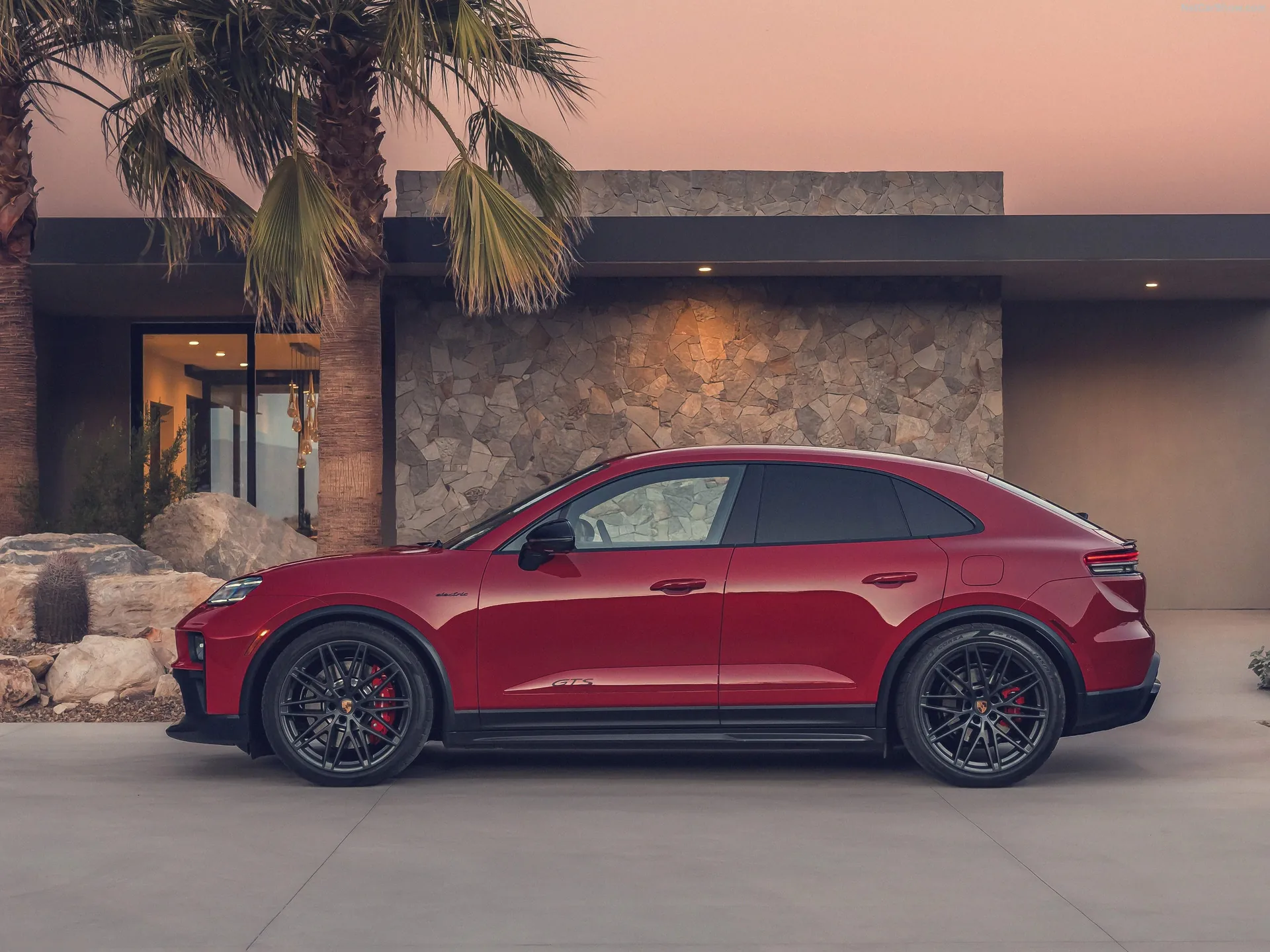 Porsche Macan GTS [US] (2026) – boční profil