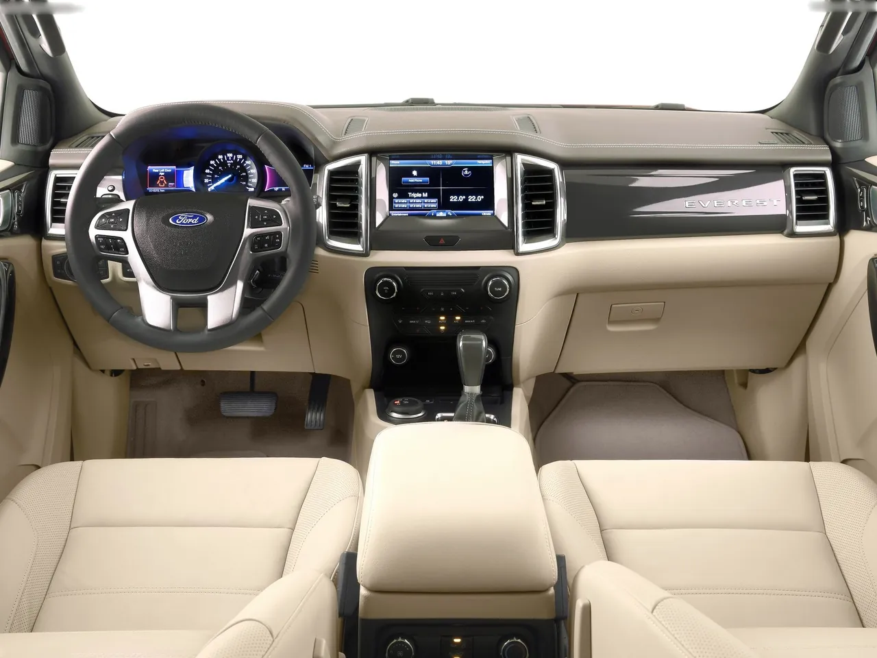 Ford Everest (2016) – interiér