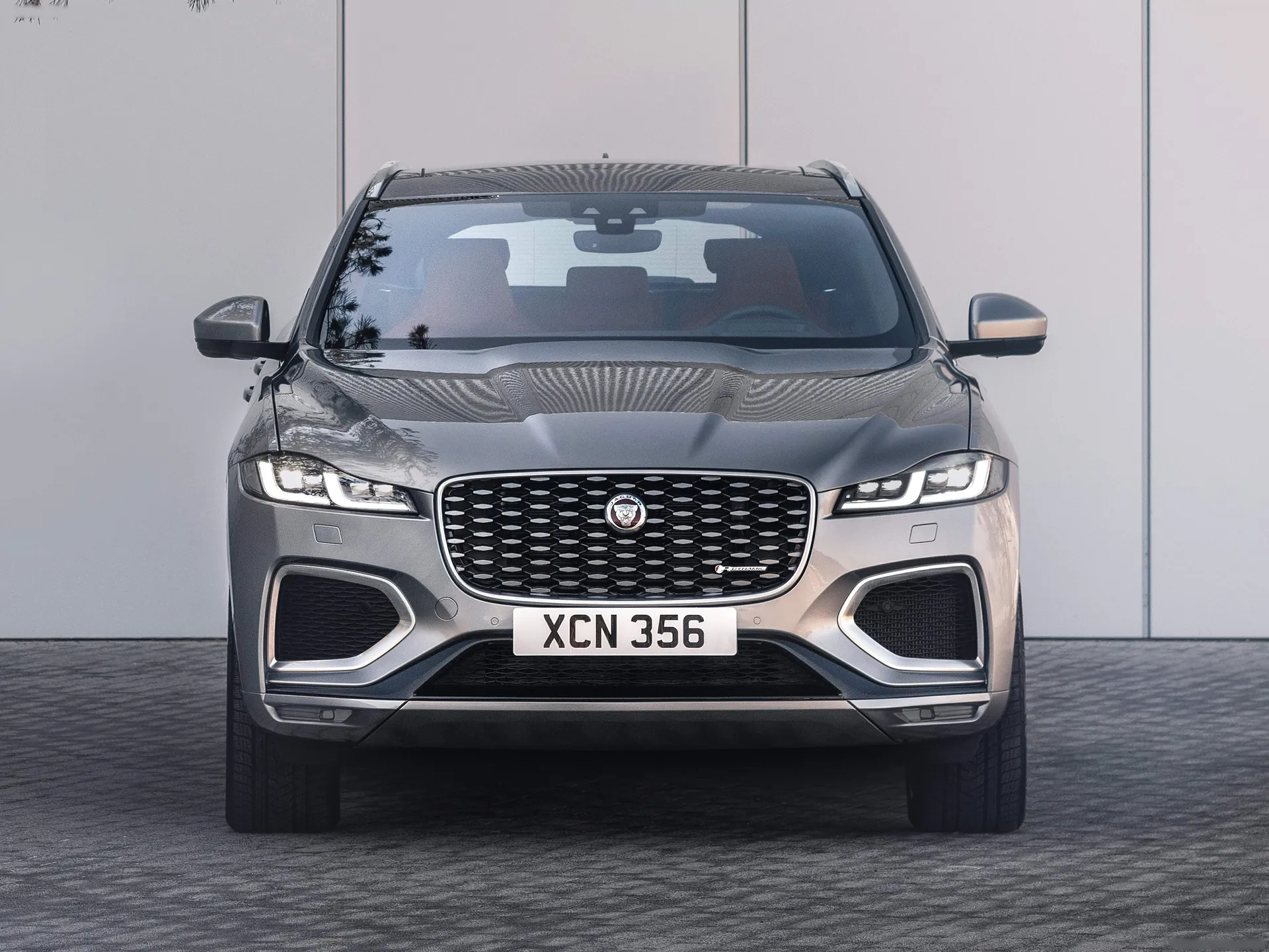 Jaguar F-Pace (2021) – zepředu