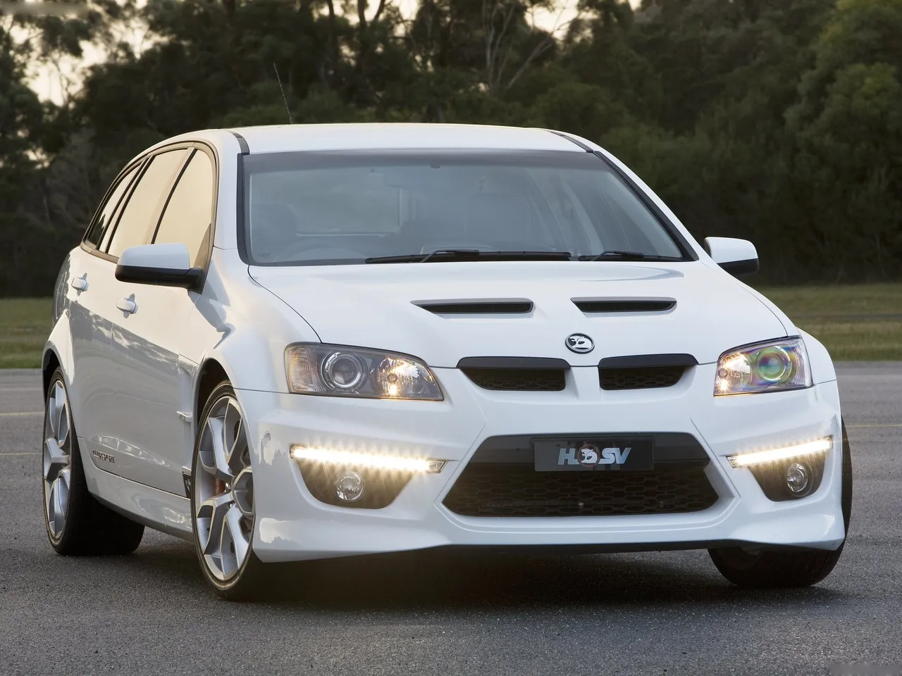 HSV E3 ClubSport R8 Tourer (2011)