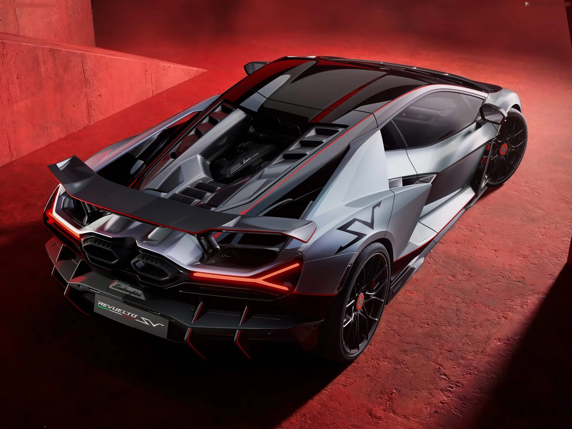 Lamborghini Revuelto SV (2027) – zadní tříčtvrteční pohled