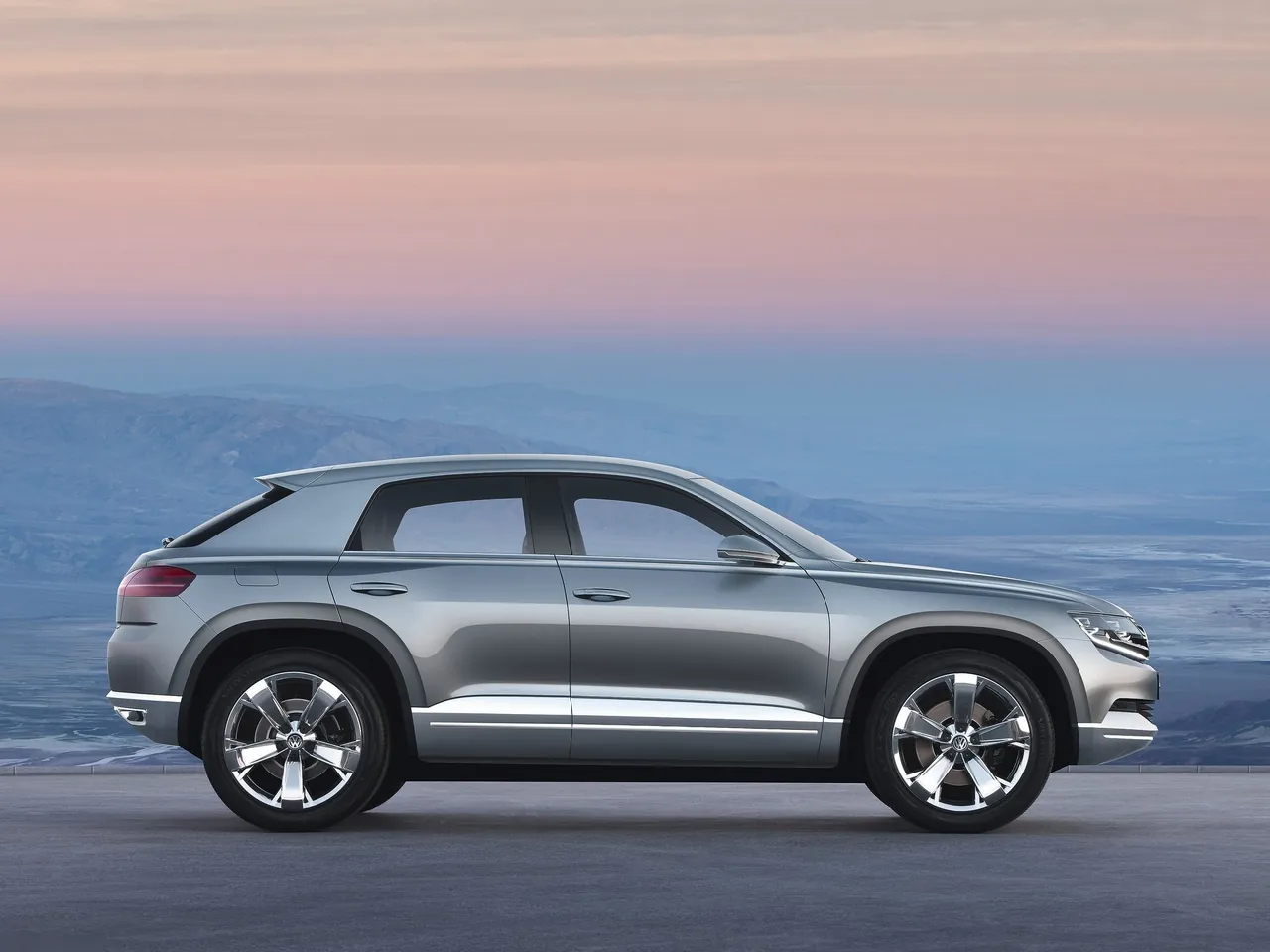 Volkswagen Cross Coupe Concept (2011) - Side Profile