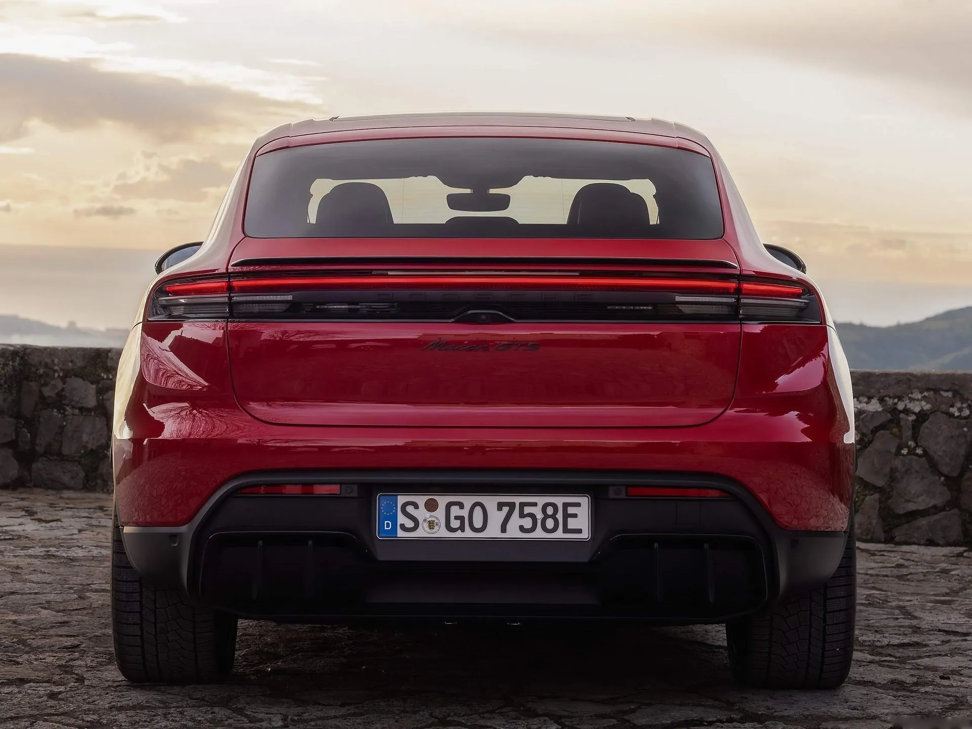 Porsche Macan GTS (2026) – zezadu