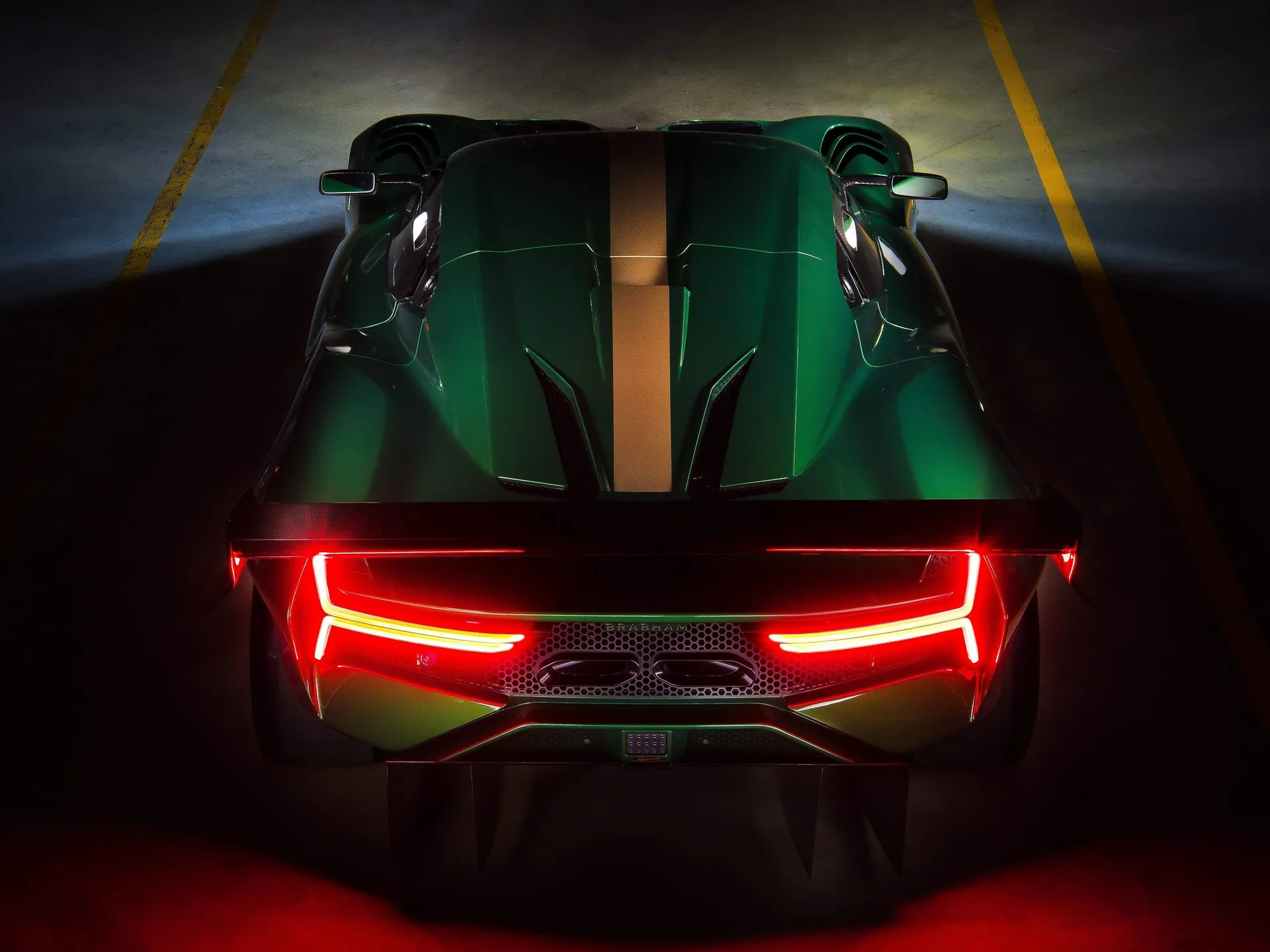 Brabham BT62 (2019) – zezadu