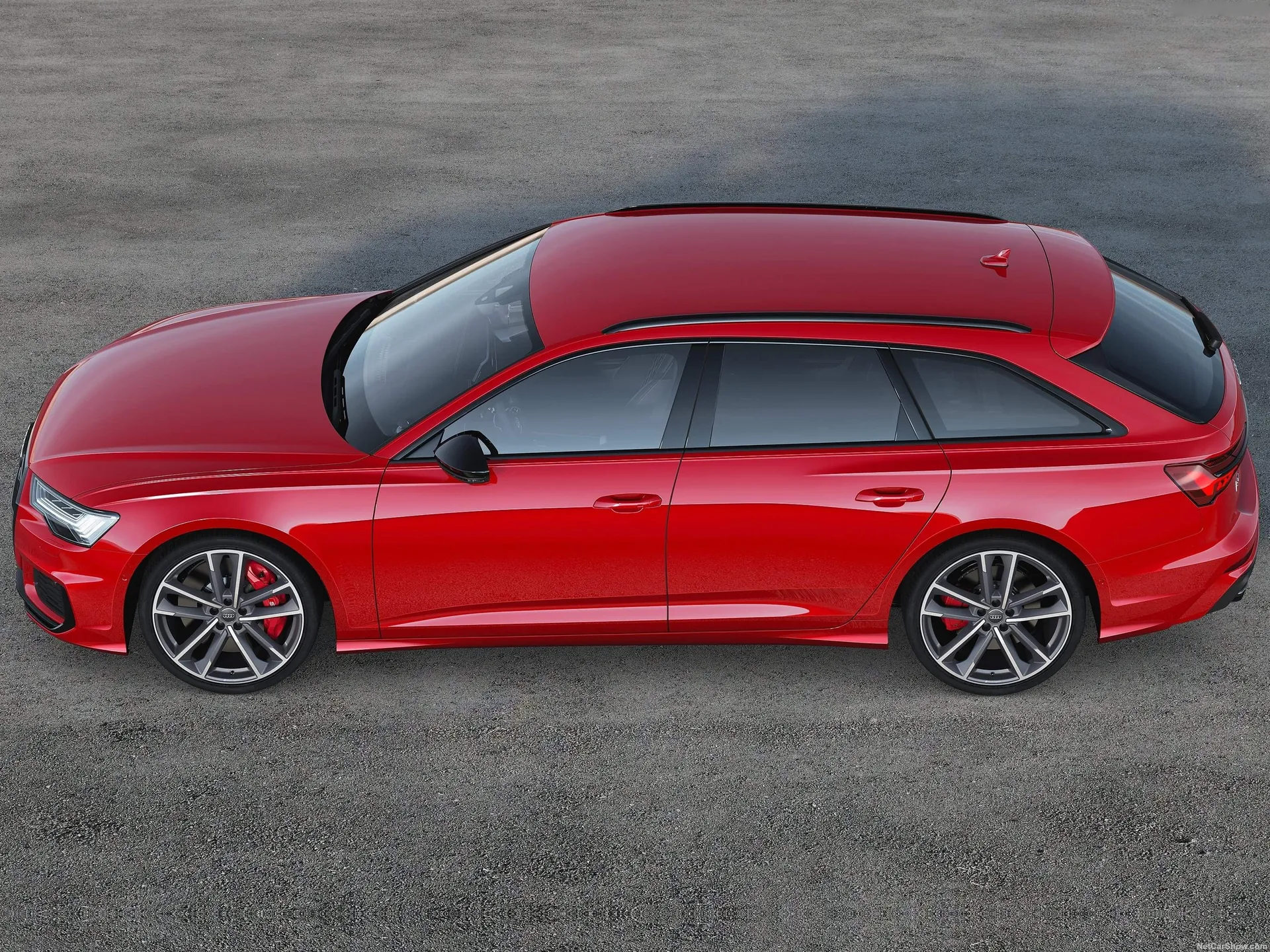 Audi S6 Avant TDI (2020) – boční profil