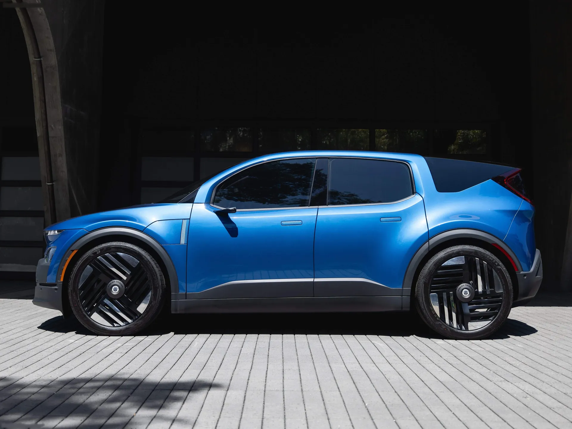 Fisker Pear Concept (2023) – boční profil