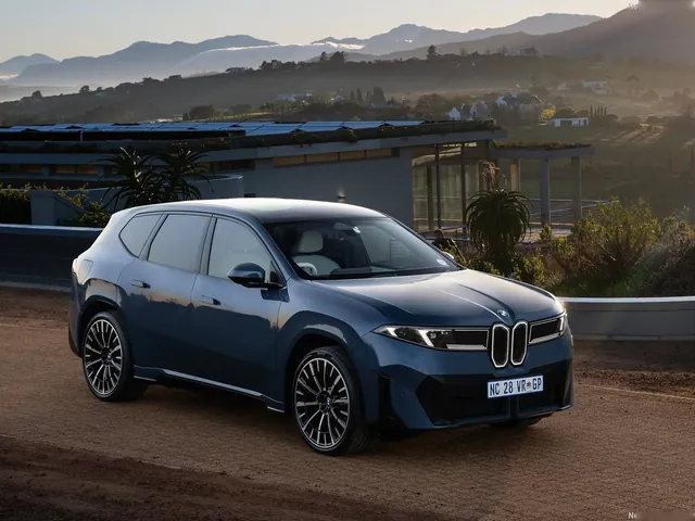 BMW iX3 [ZA] (2026)
