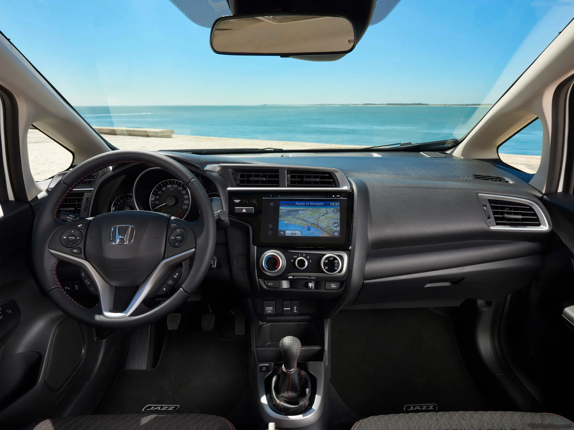 Honda Jazz (2018) - Interior
