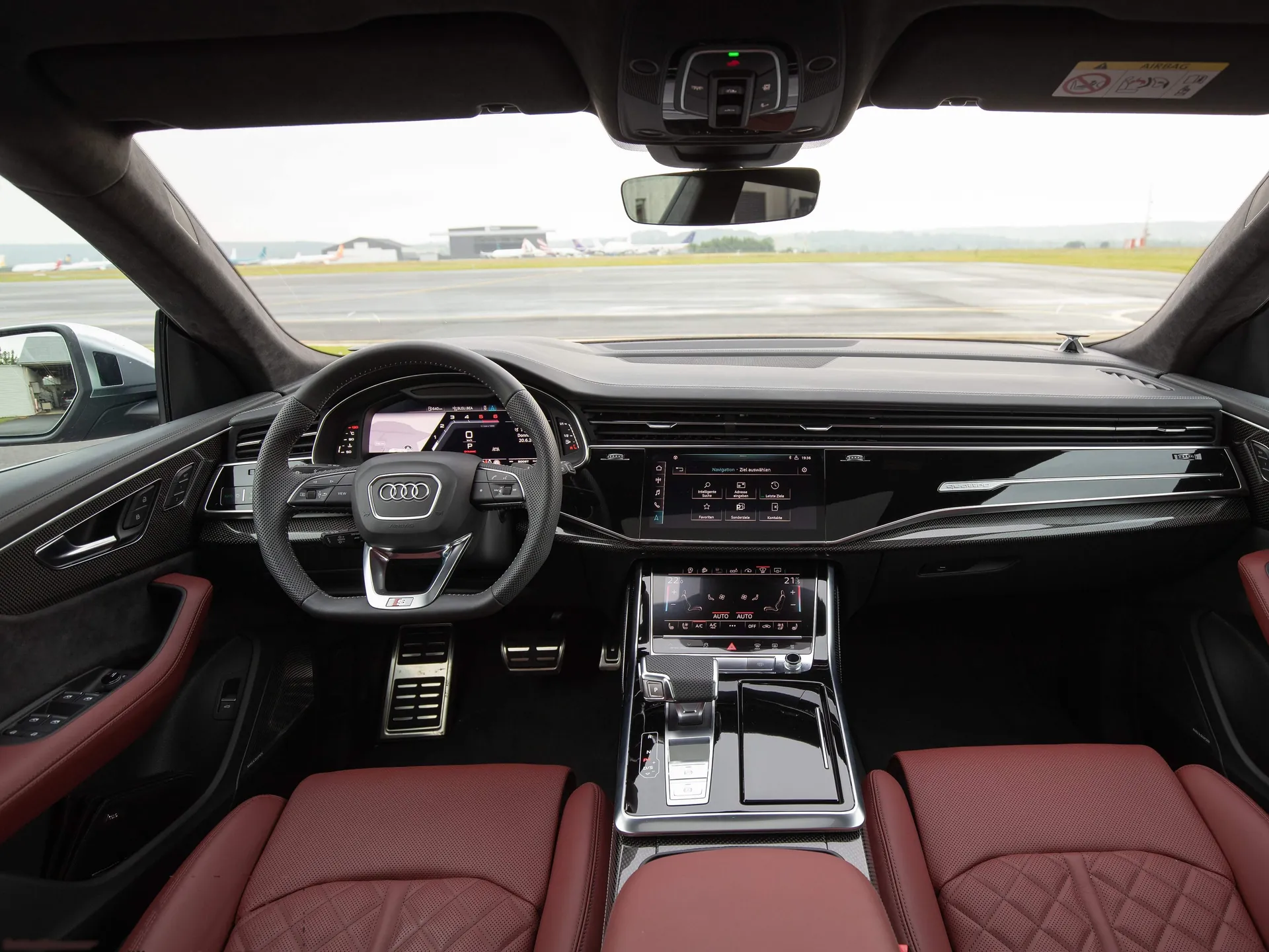 Audi SQ8 TDI (2020) – interiér