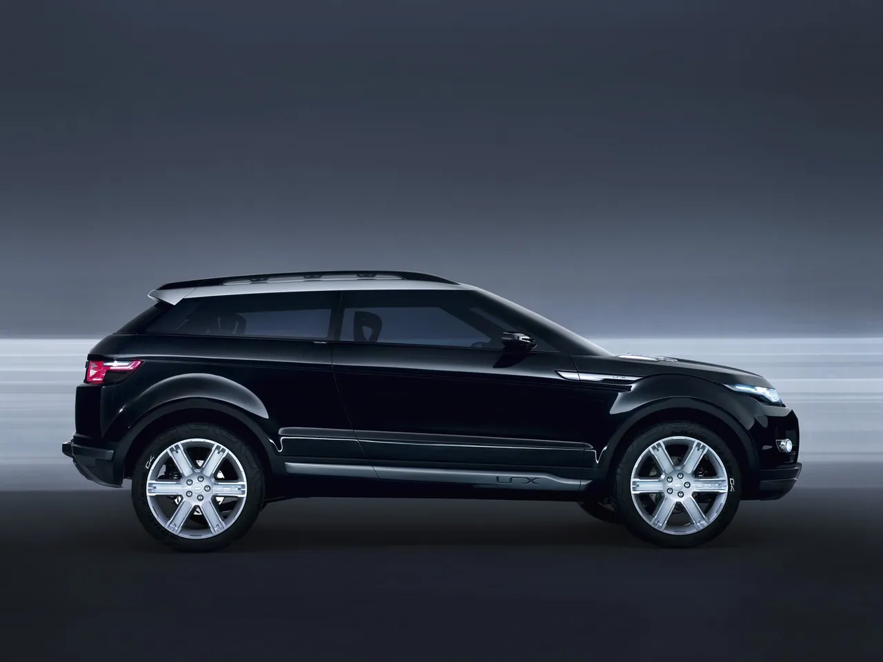 Land Rover LRX Geneva Concept (2008) – boční profil