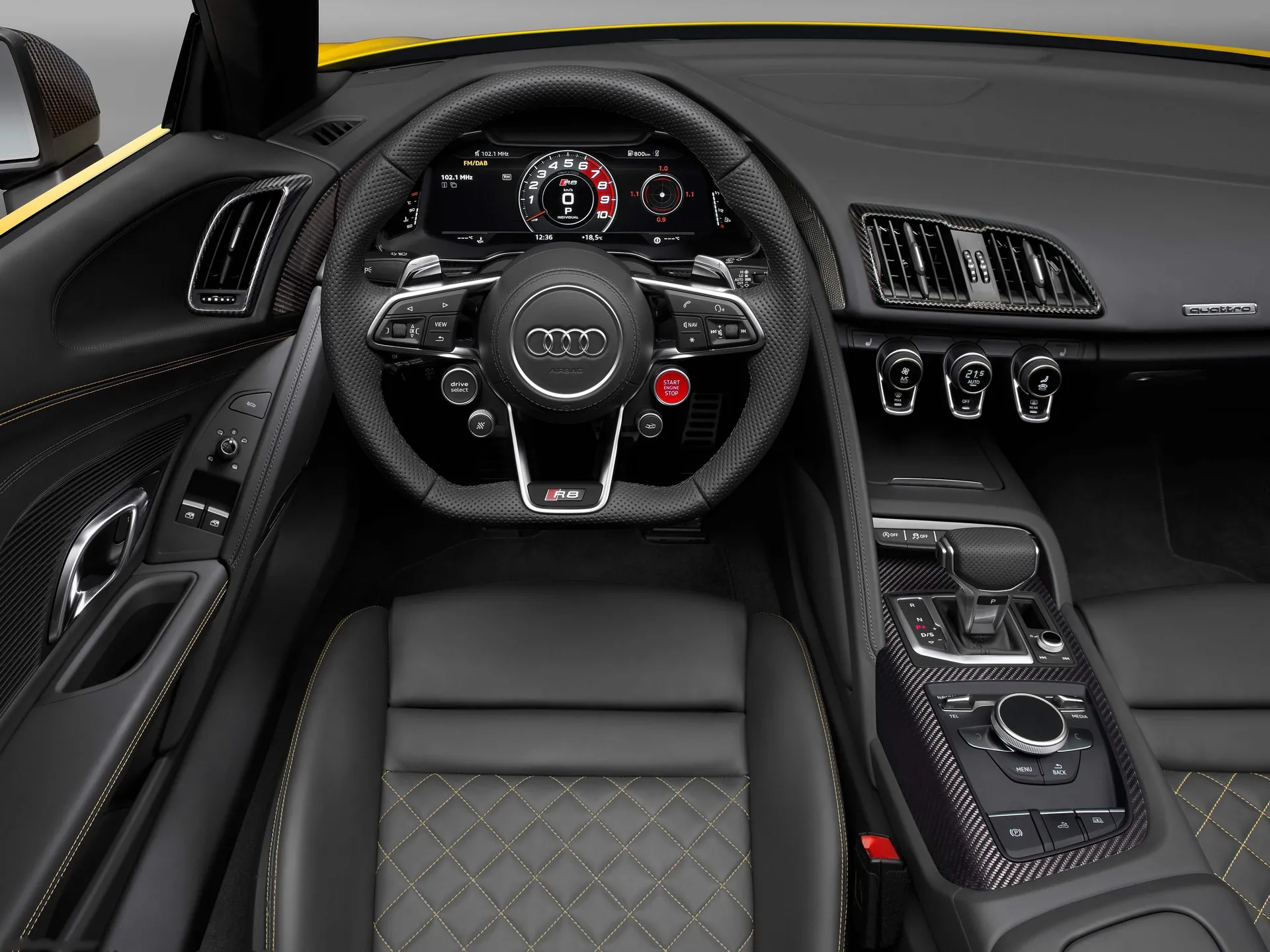 Audi R8 Spyder V10 (2017) – interiér
