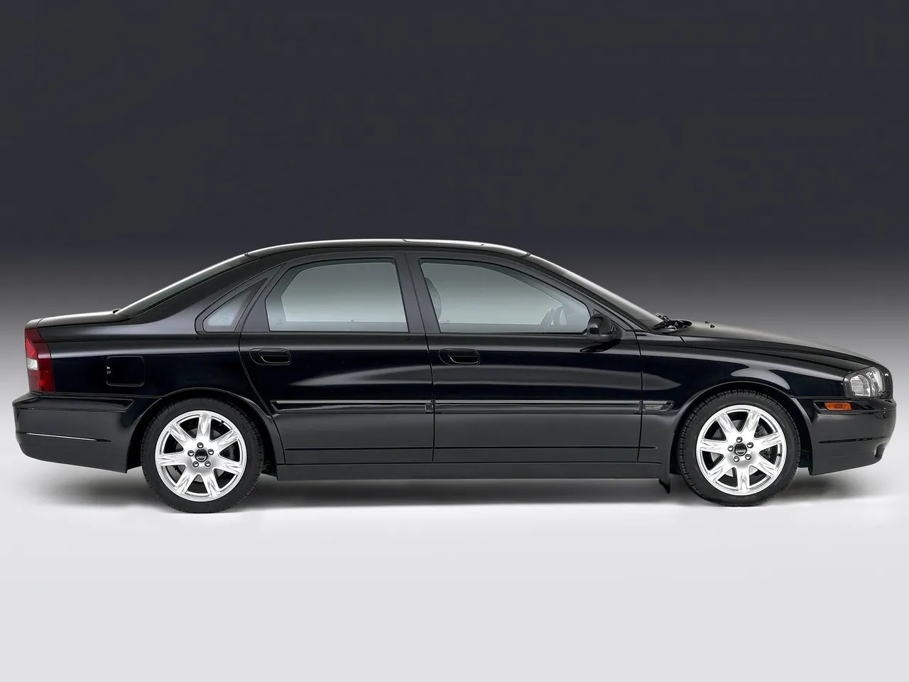 Volvo S80 (2001) – boční profil