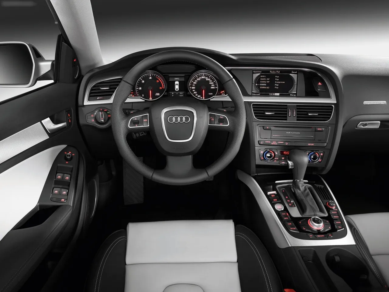 Audi A5 Sportback (2010) – interiér