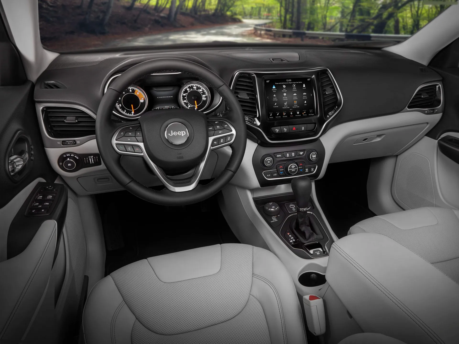 Jeep Cherokee (2019) – interiér