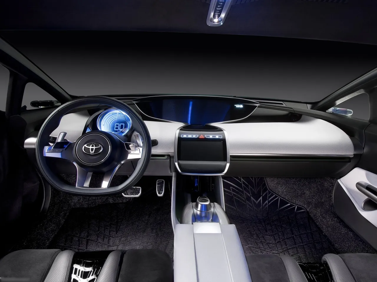 Toyota NS4 Advanced Plug-in Hybrid Concept (2012) – interiér