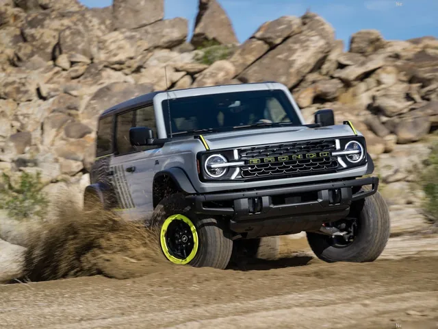 Ford Bronco RTR (2027)