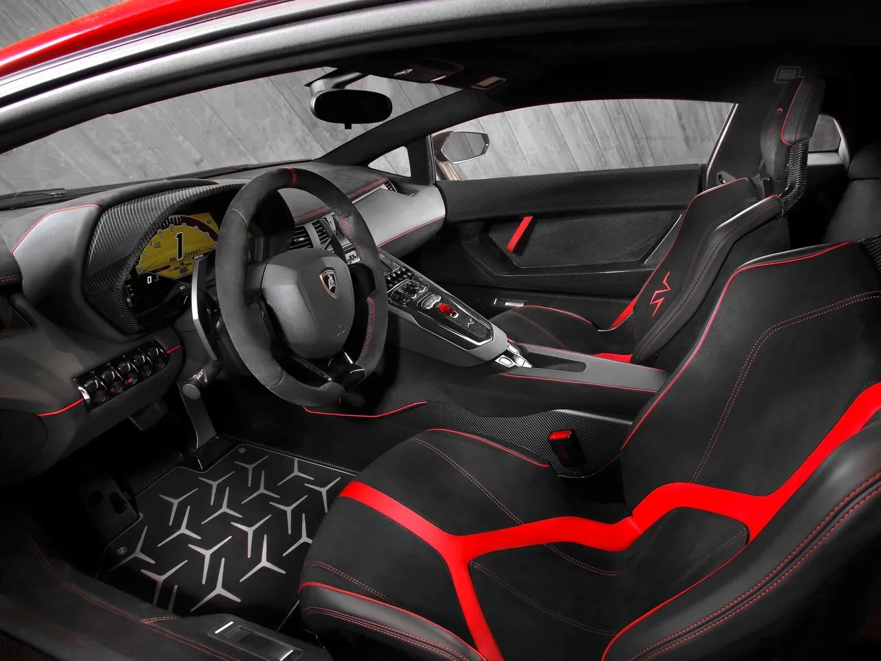 Lamborghini Aventador LP750-4 SV (2016) – interiér
