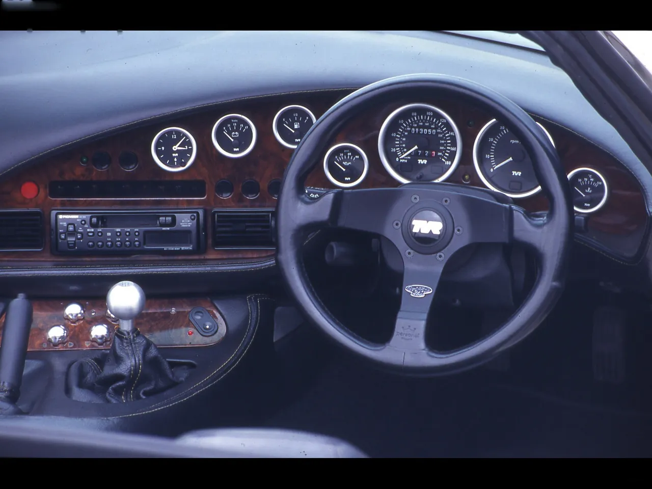 TVR Griffith 500 (1993) – interiér