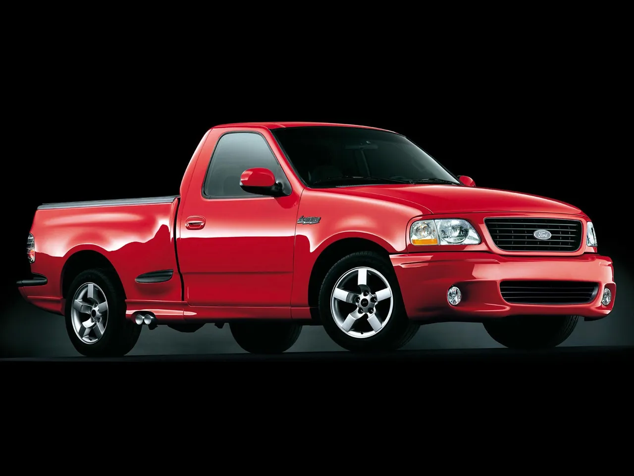 Ford F-150 SVT Lightning (2001)