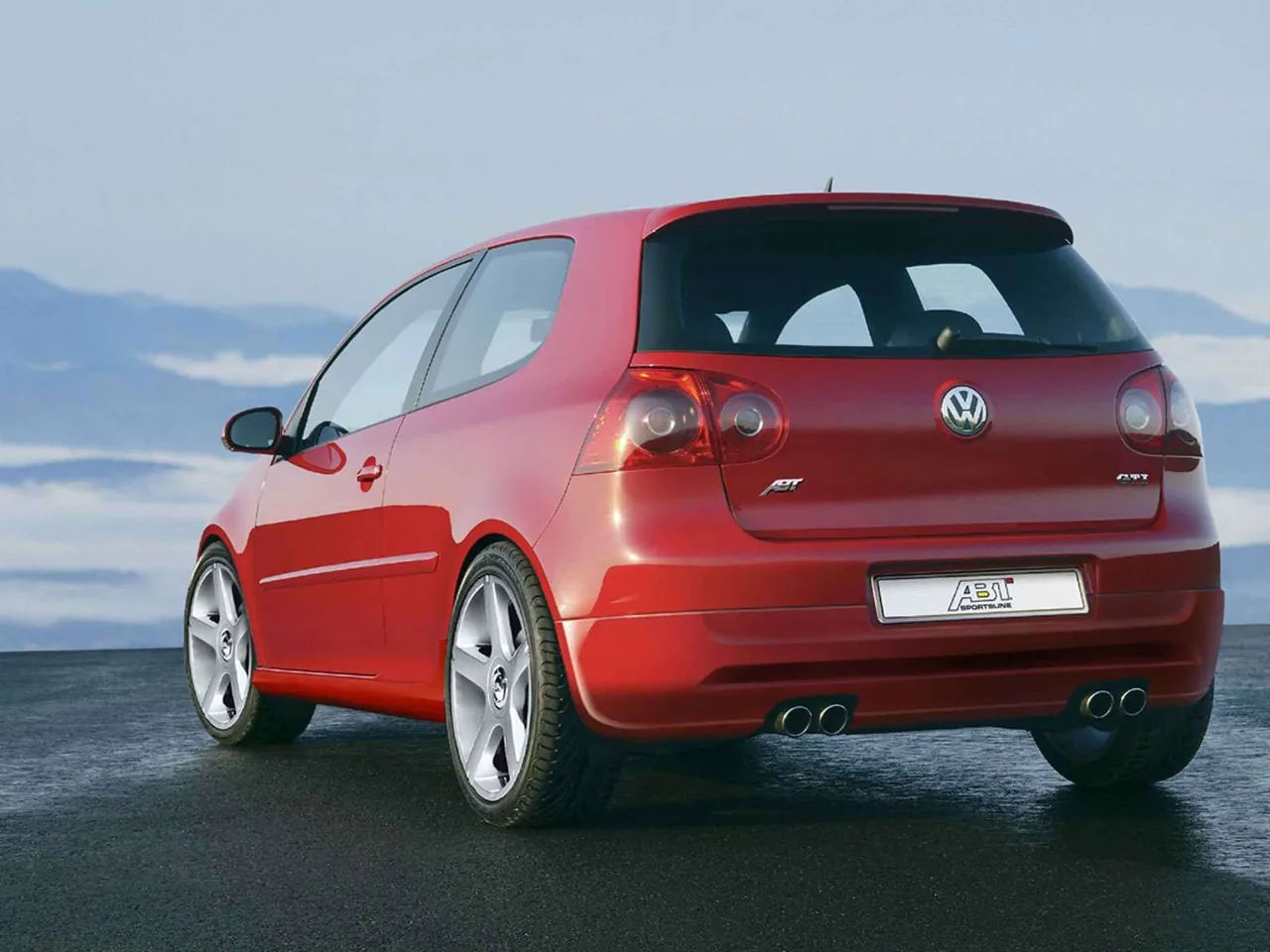ABT VW Golf GTI (2005) – zadní tříčtvrteční pohled
