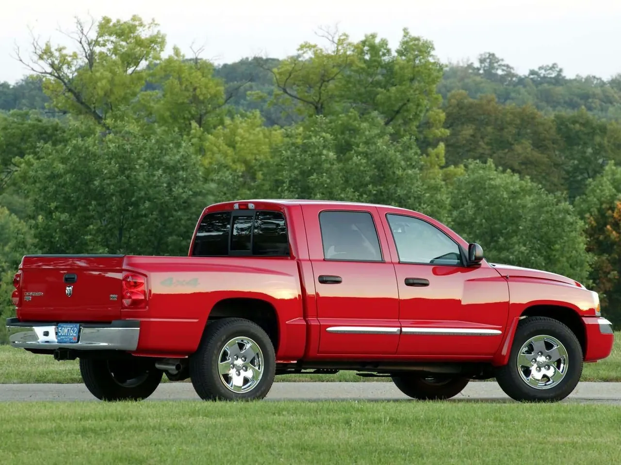 Dodge Dakota Quad Cab (2005) – zadní tříčtvrteční pohled