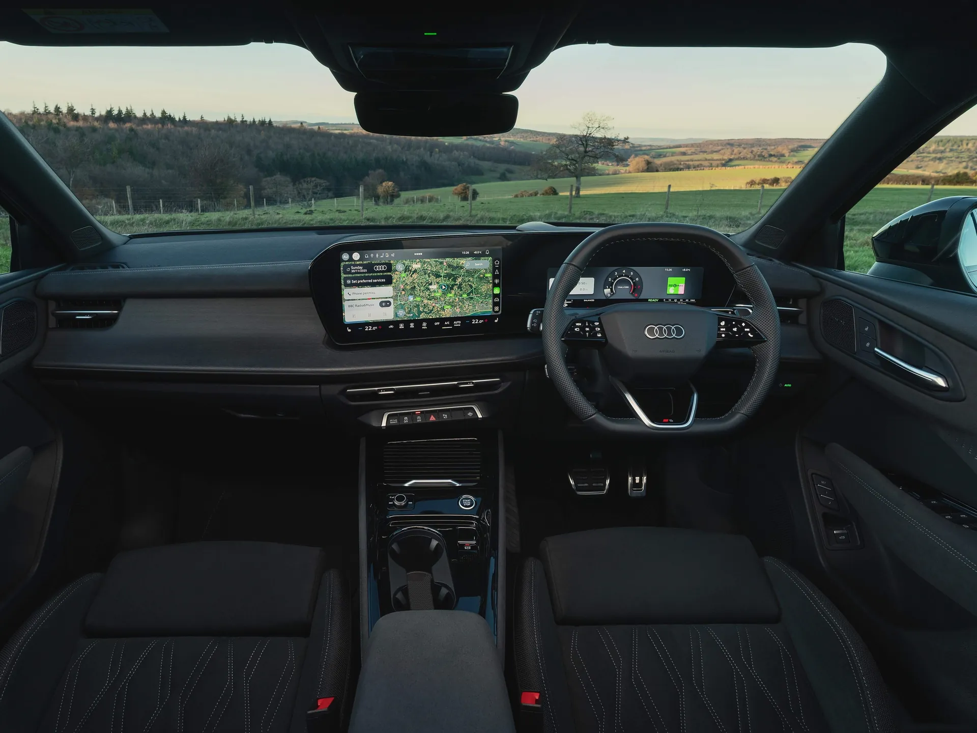 Audi Q3 Sportback [UK] (2026) – interiér