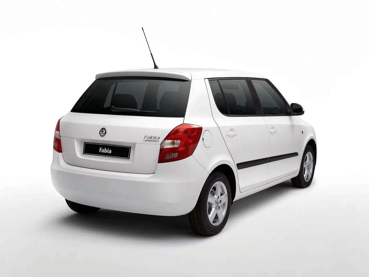 Skoda Fabia GreenLine (2008) – zadní tříčtvrteční pohled