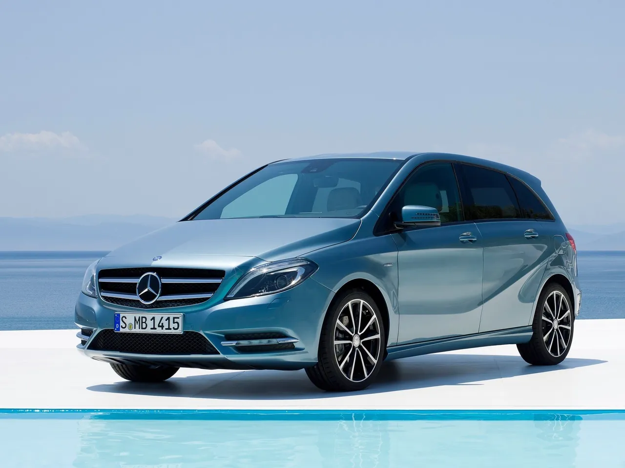 Mercedes-Benz B-Class (2012)