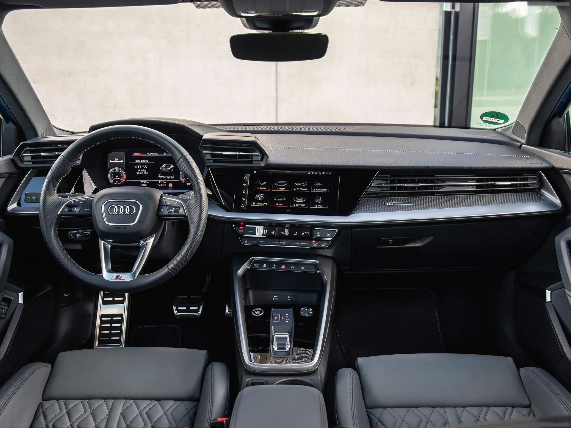 Audi A3 Sedan (2021) – interiér