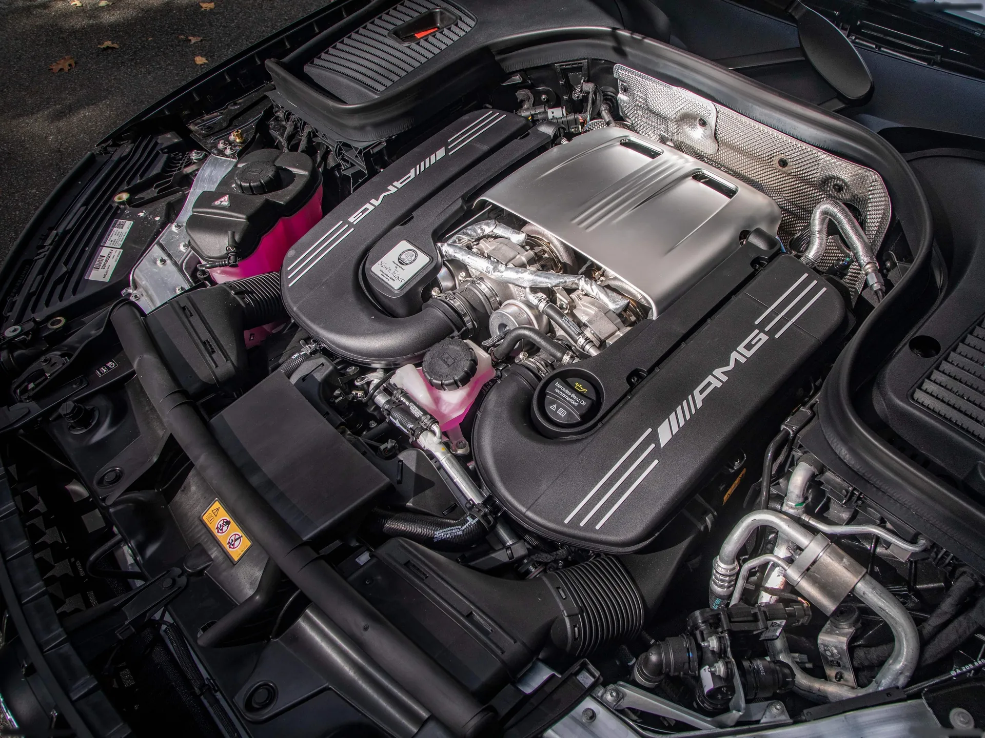 Mercedes-Benz GLC63 AMG (2020) - Engine Bay