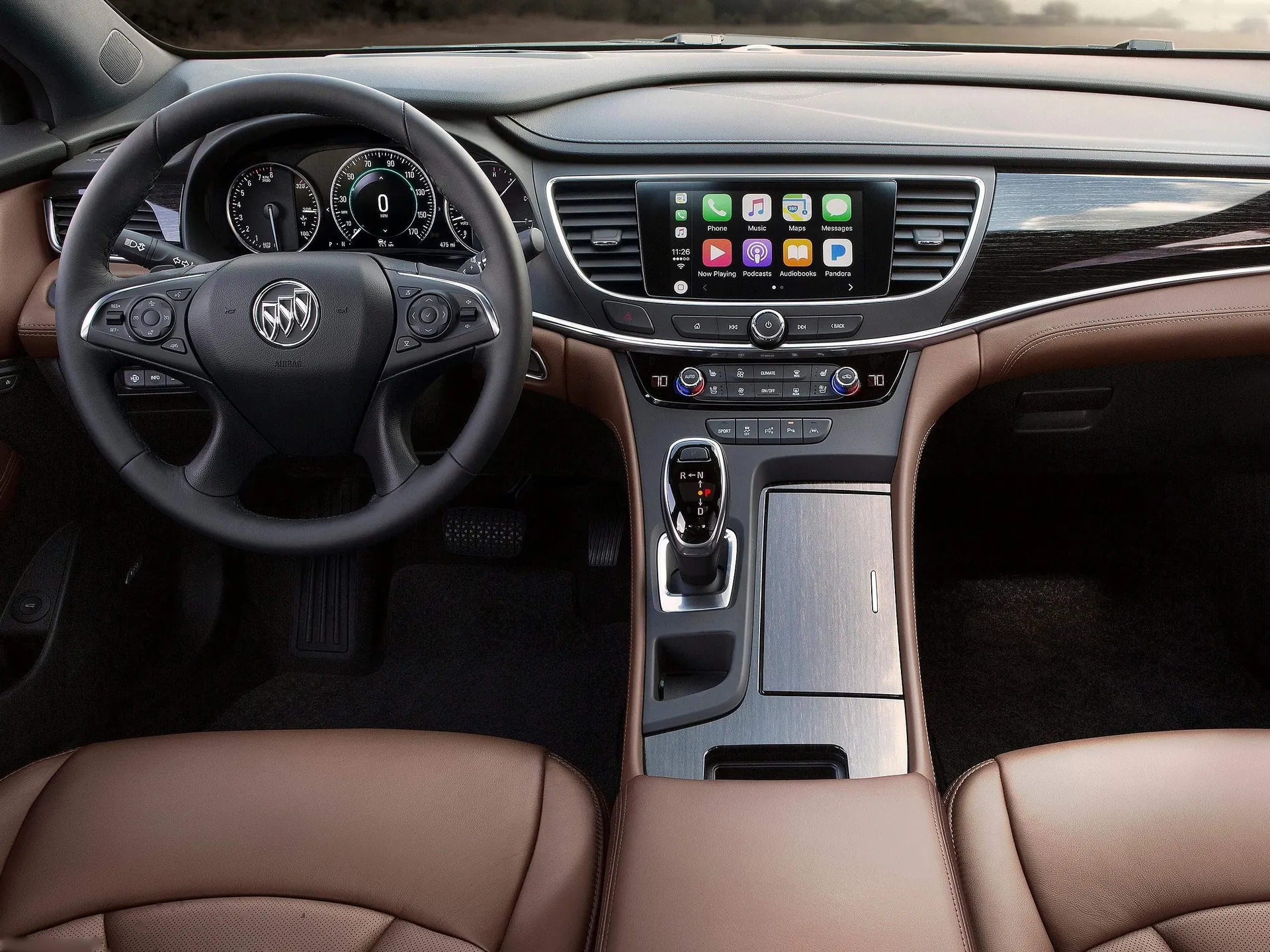 Buick LaCrosse Avenir (2018) – interiér