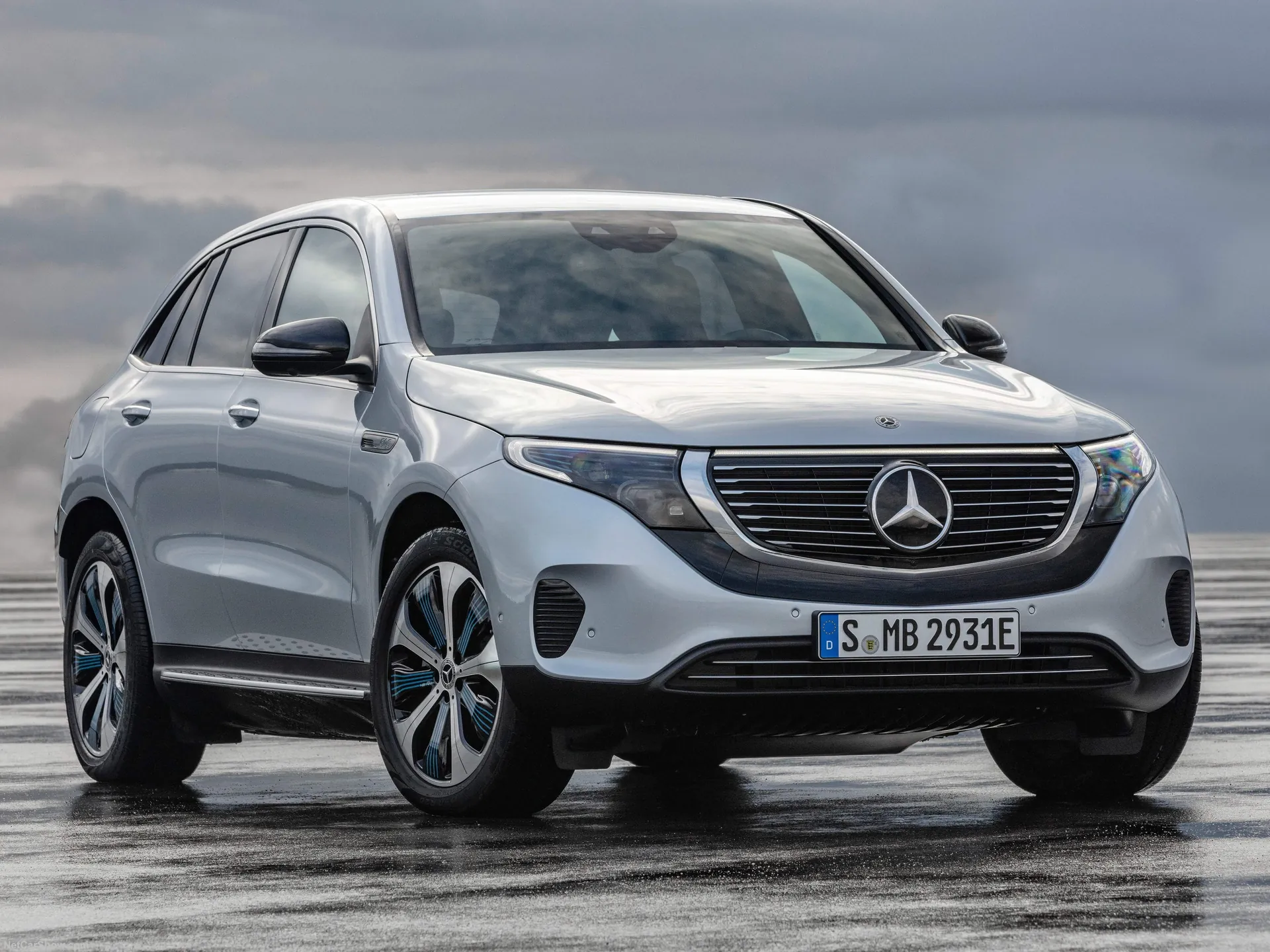 Mercedes-Benz EQC (2020)