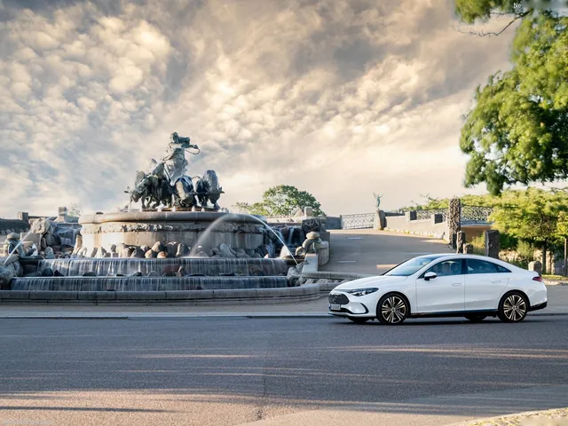 Mercedes-Benz CLA (2026)