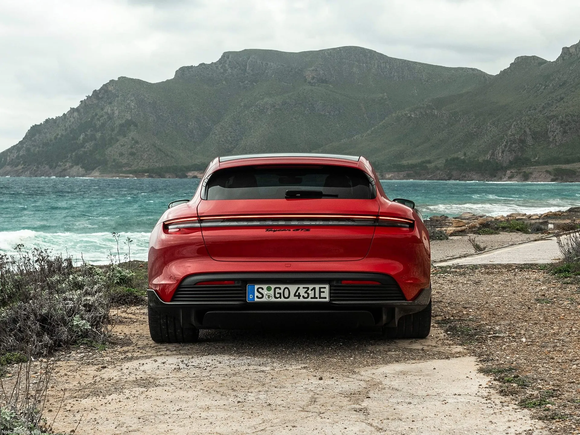 Porsche Taycan GTS Sport Turismo (2022) - Rear