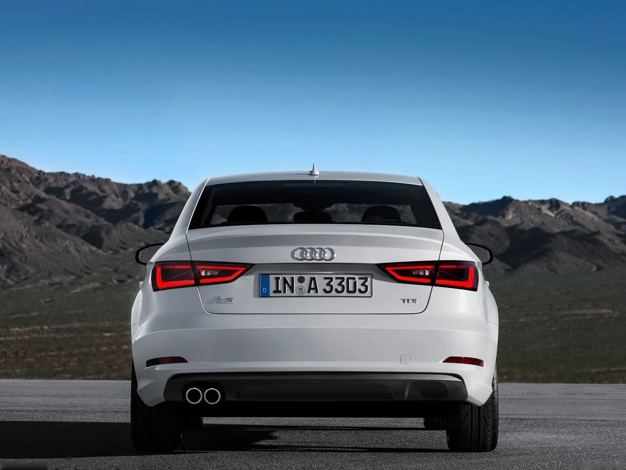 Audi A3 Sedan (2014) – zezadu