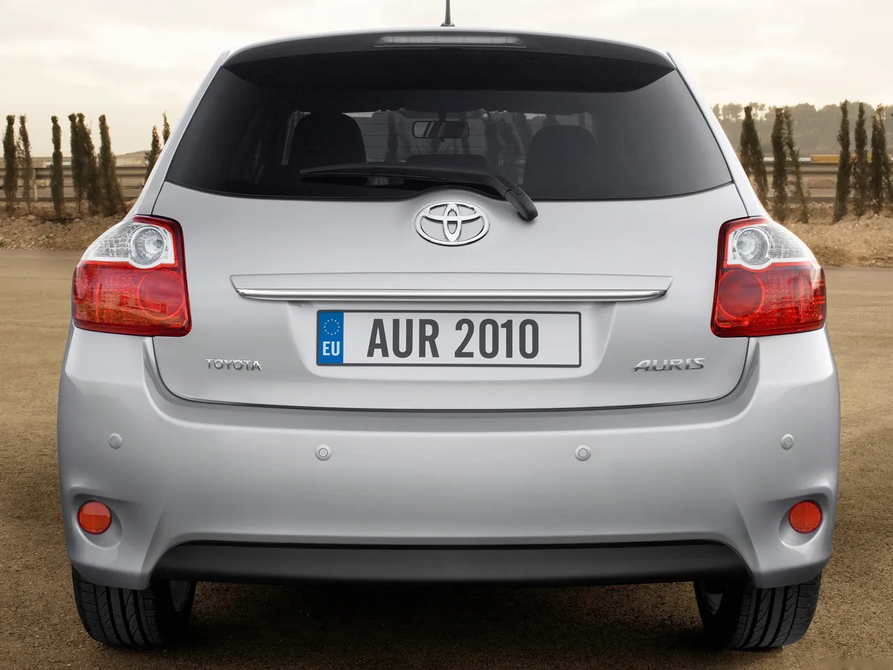 Toyota Auris (2010) – zezadu