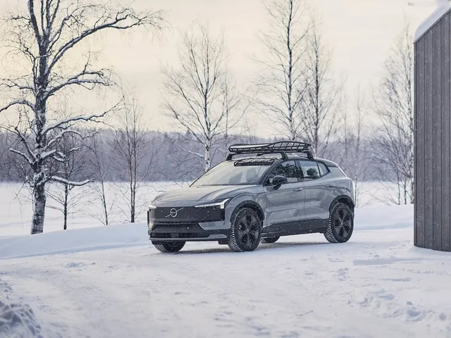 Volvo EX30 Cross Country (2026)
