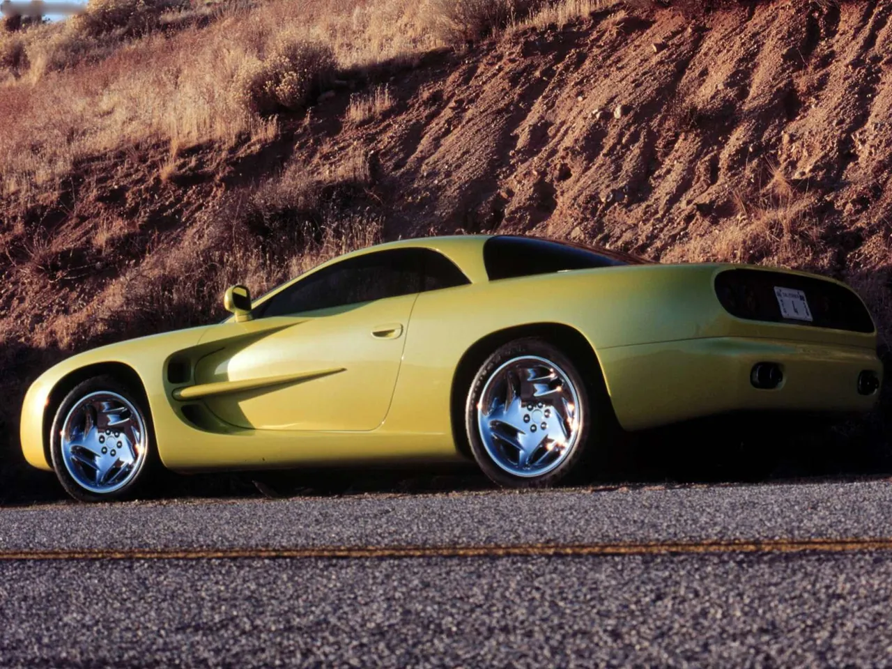 Dodge Venom Concept (1994) – zadní pohled