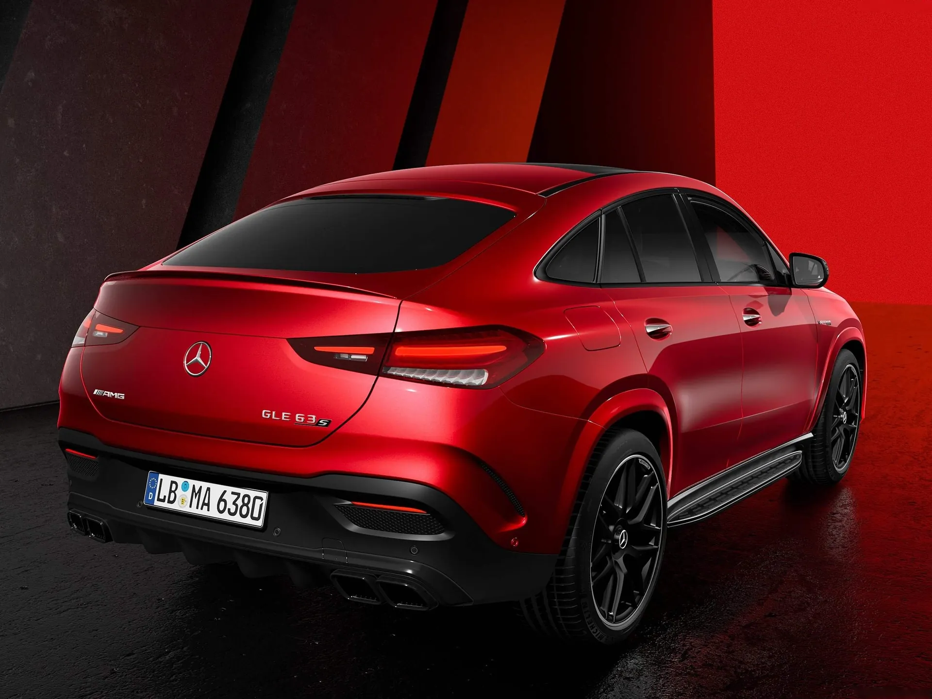 Mercedes-Benz GLE63 S AMG Coupe (2024) - Rear Three-Quarter
