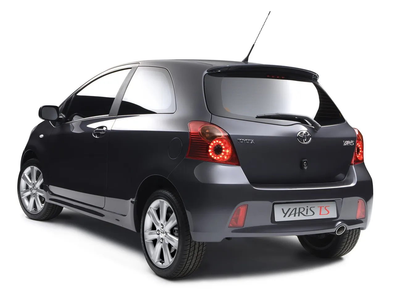 Toyota Yaris TS Concept (2006) - Rear Three-Quarter