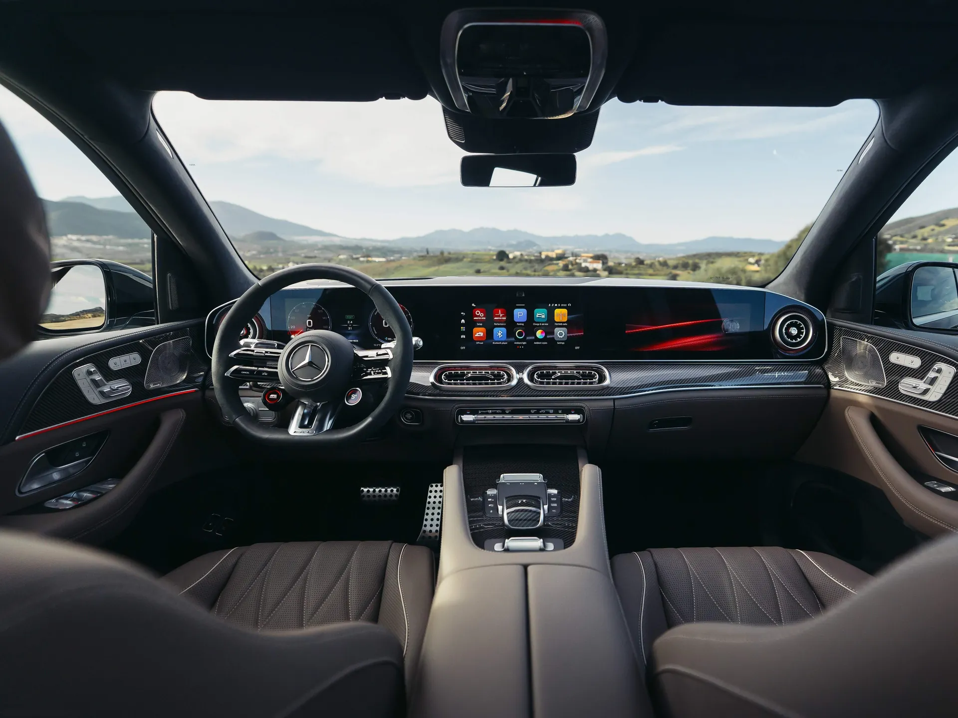 Mercedes-Benz GLE53 AMG Hybrid (2027) – interiér