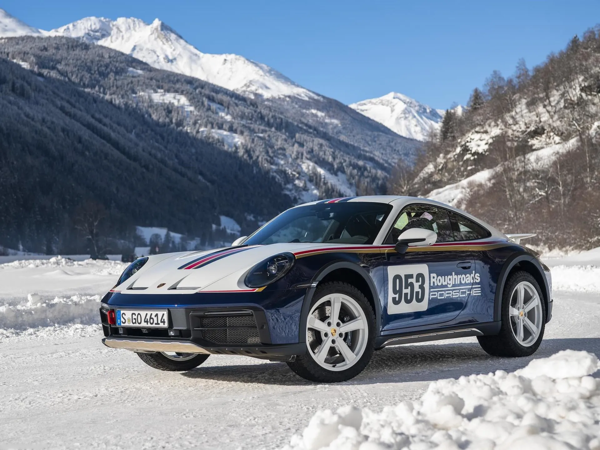 Porsche 911 Dakar Rallye Design Package (2023)