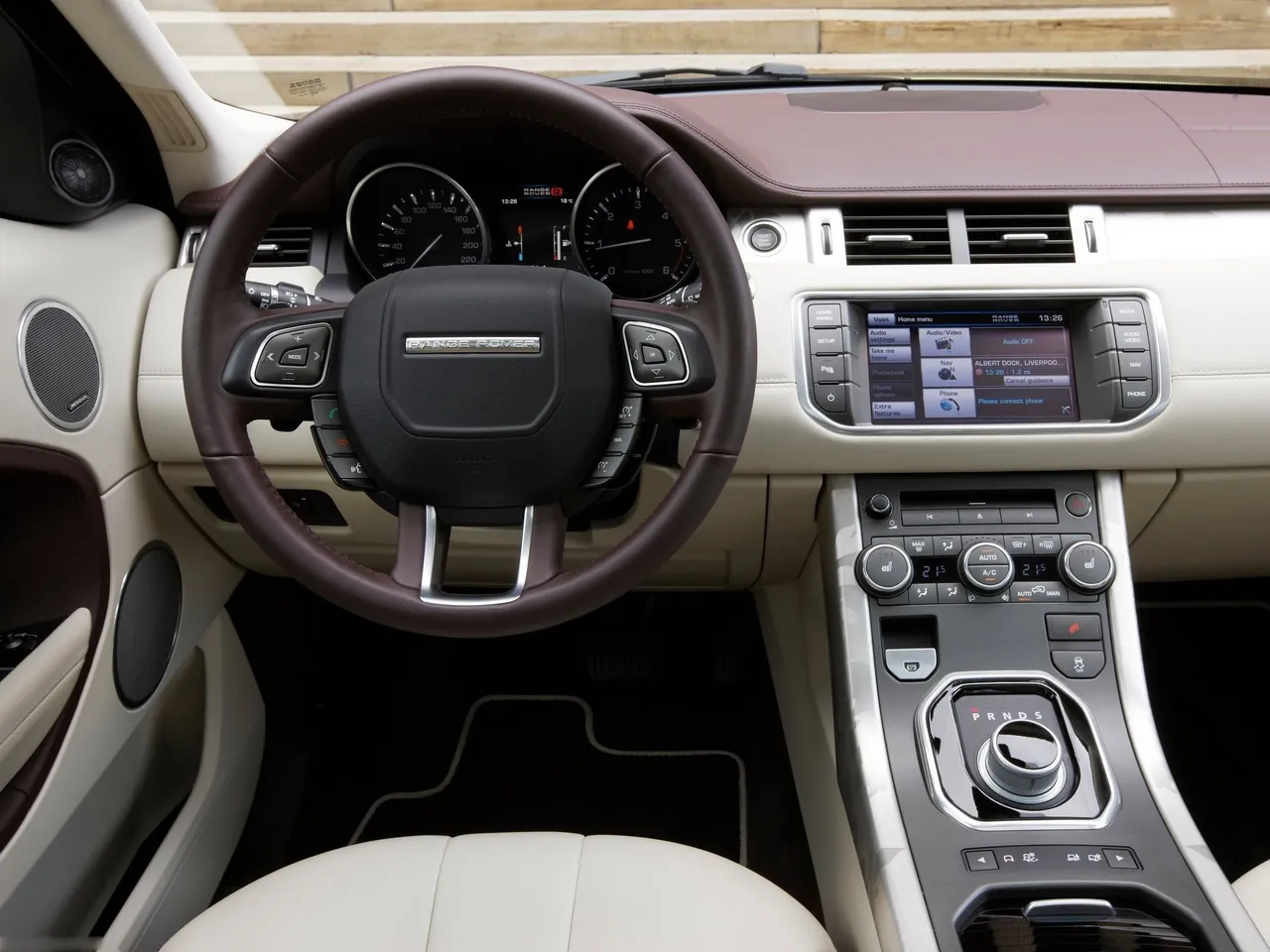 Land Rover Range Rover Evoque (2011) – interiér