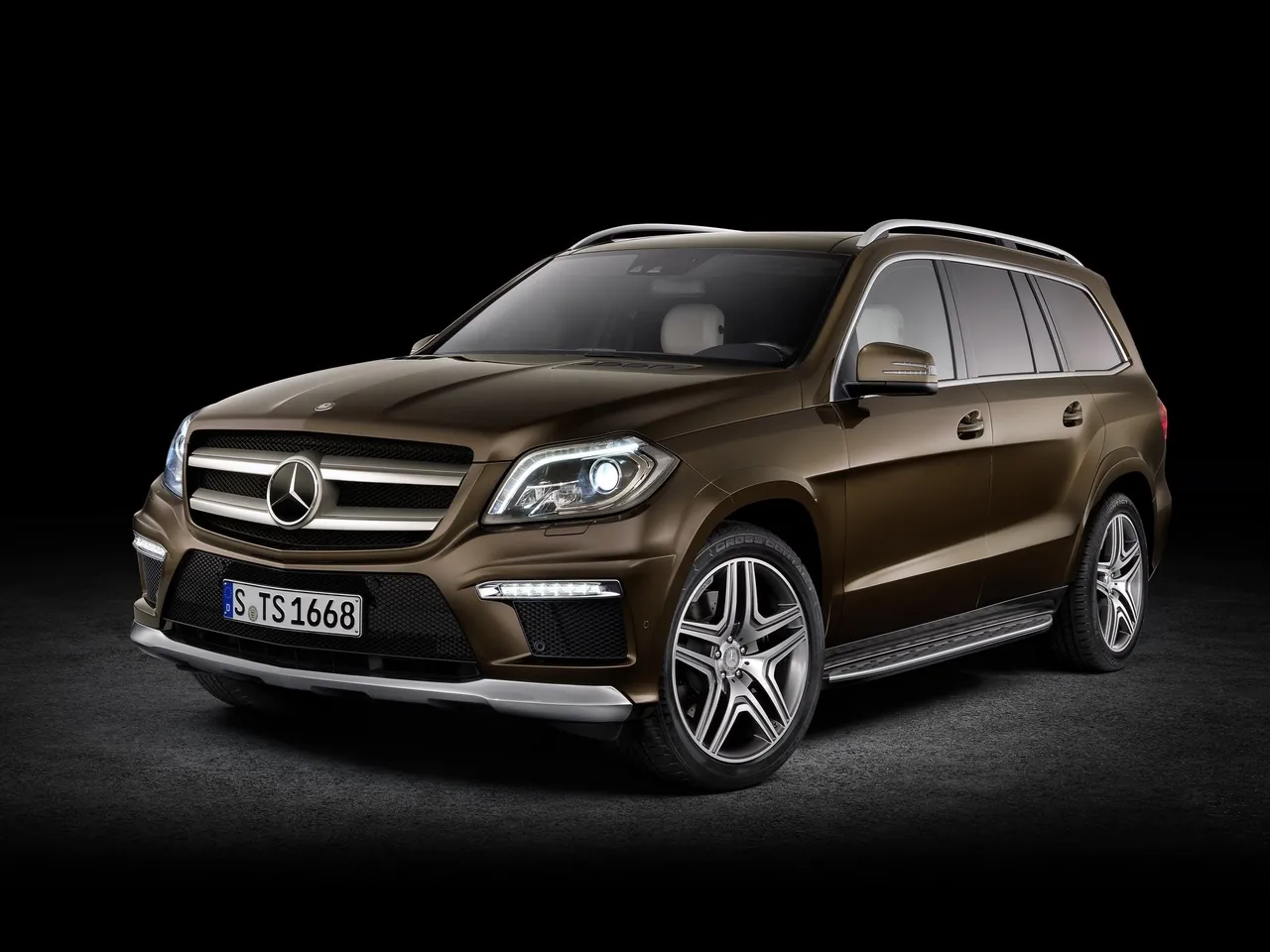 Mercedes-Benz GL-Class (2013)
