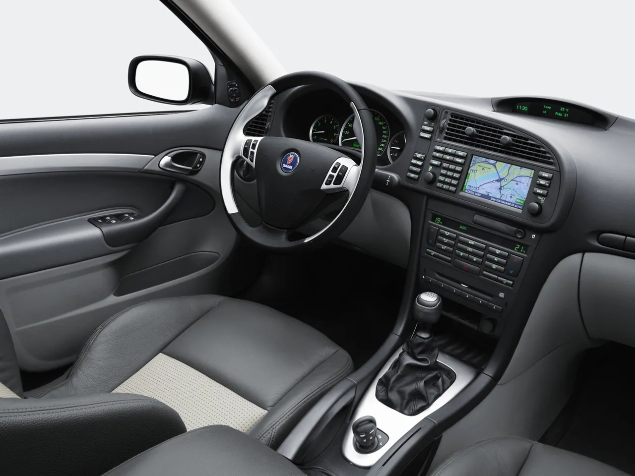 Saab 9-3 SportSedan Aero (2006) - Interior