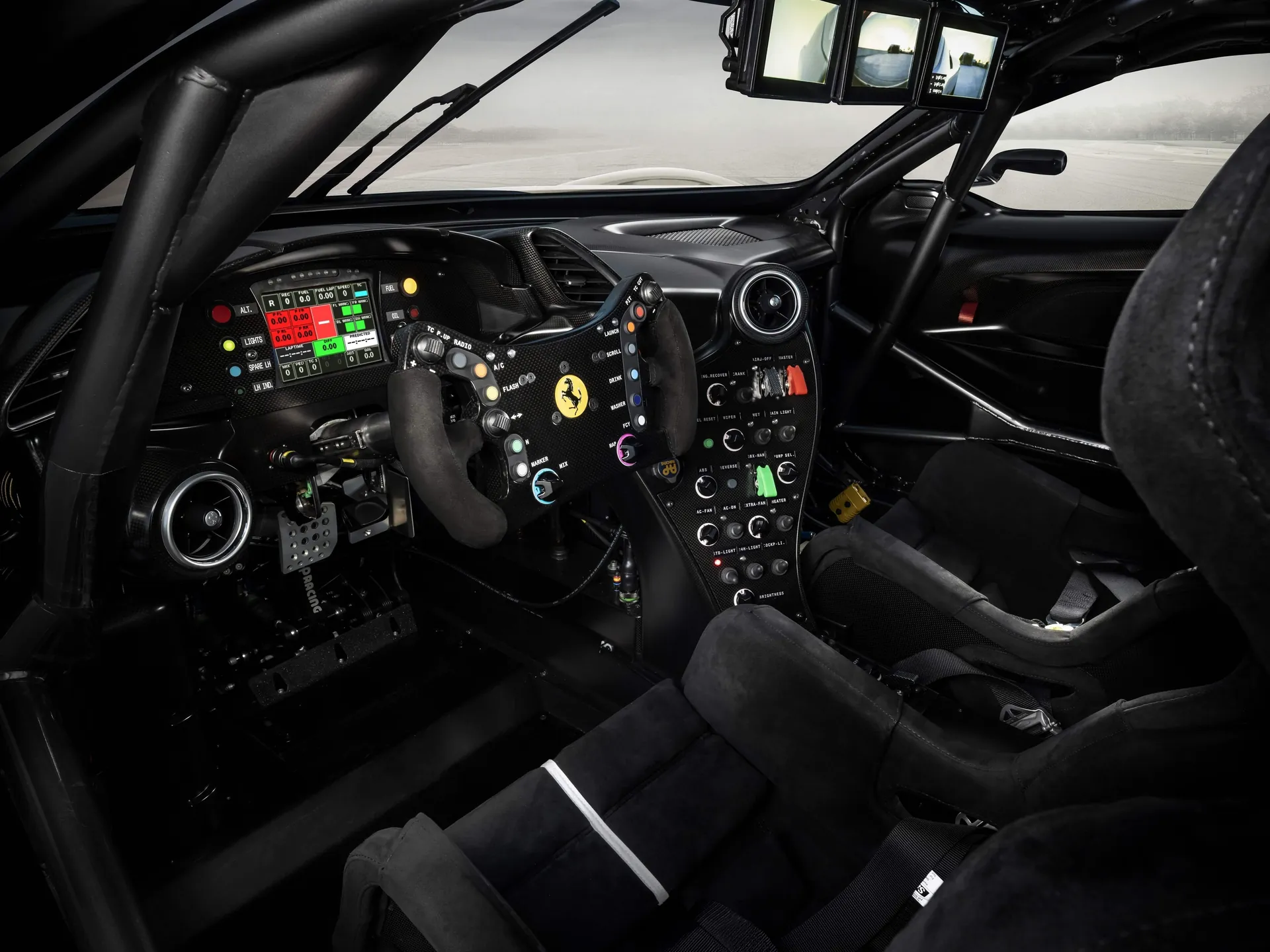 Ferrari KC23 (2023) – interiér
