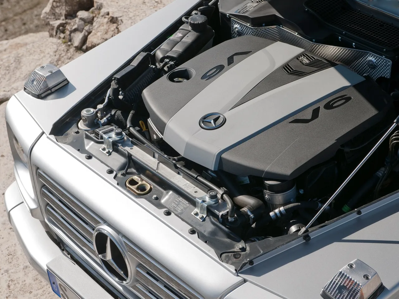 Mercedes-Benz G-Class (2013) - Engine Bay