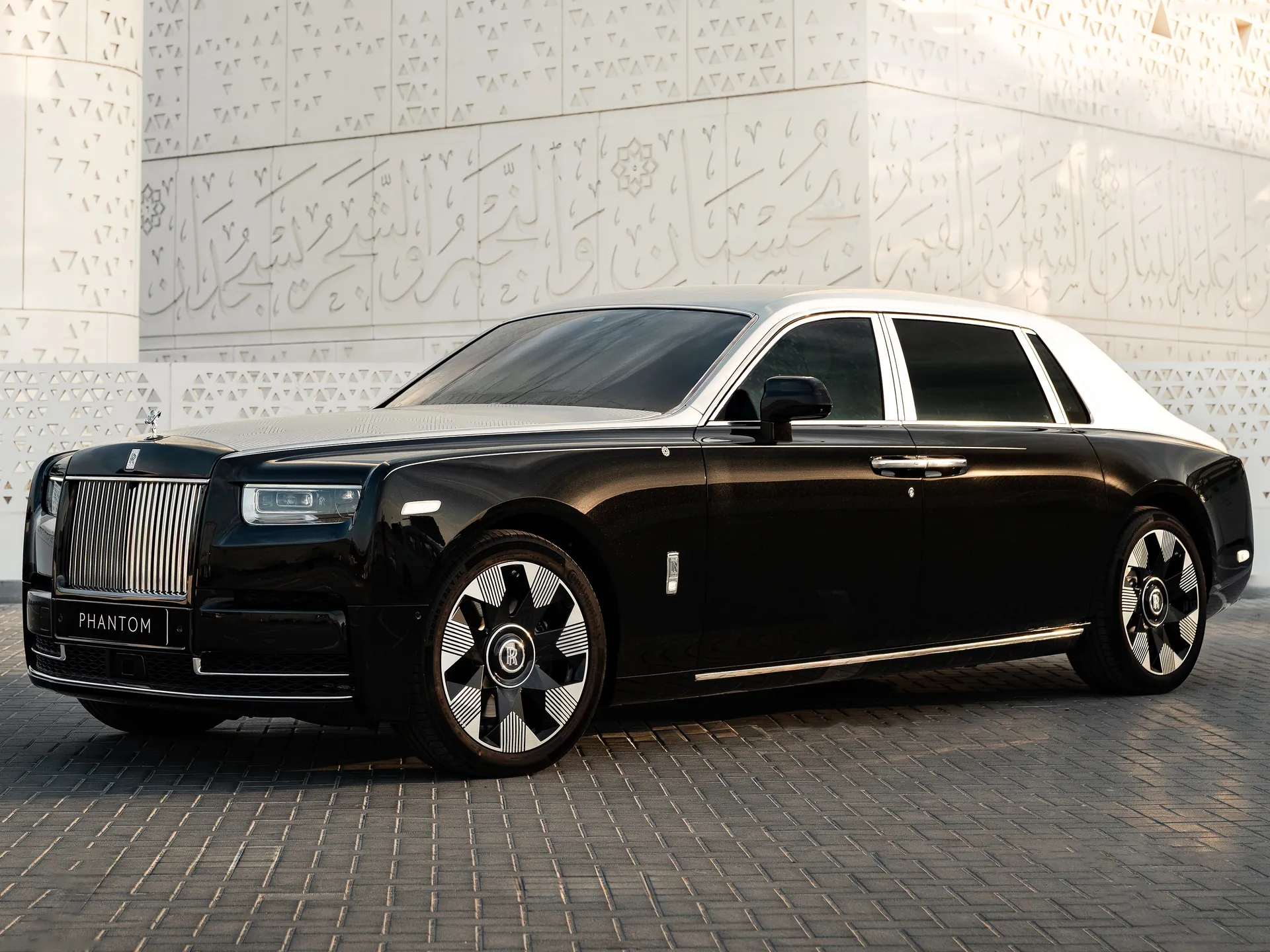 Rolls-Royce Phantom Arabesque (2026)
