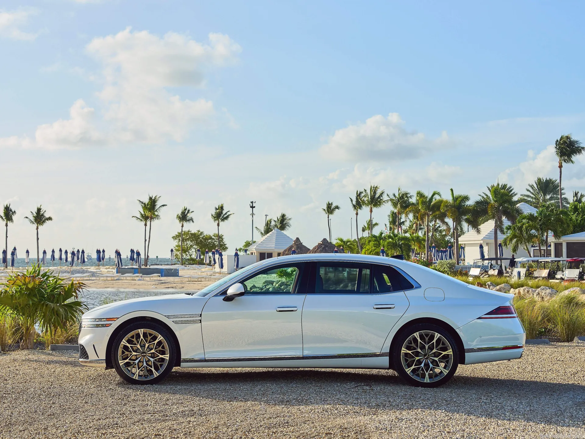 Genesis G90 (2023) – boční profil